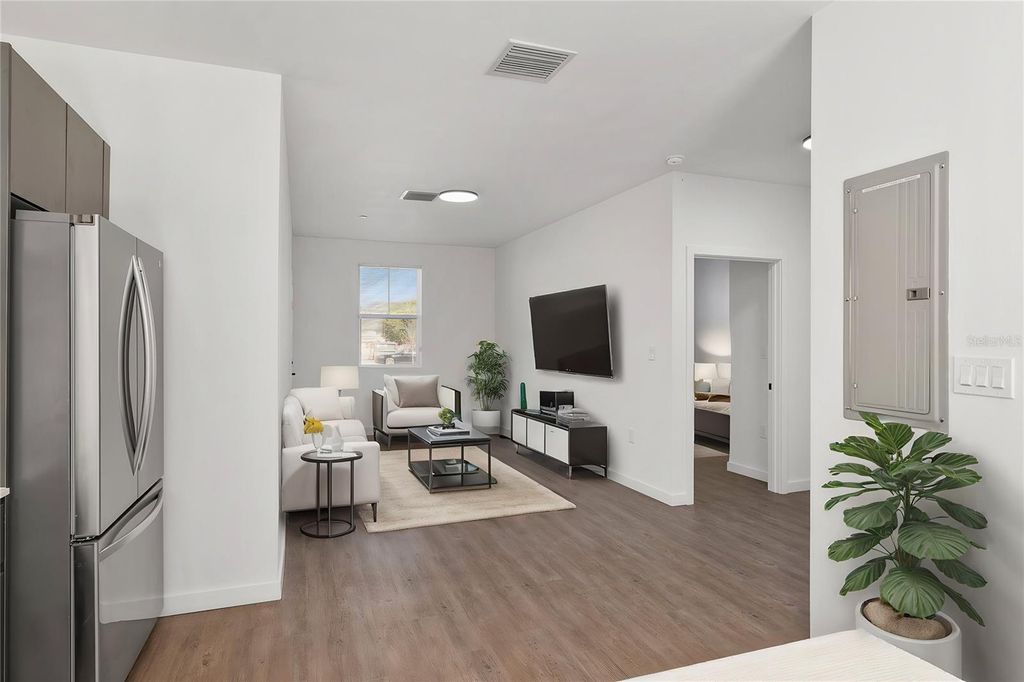 Photo of 1581 NW 29th Road #4, Gainesville, FL 32605 (MLS # GC538398)