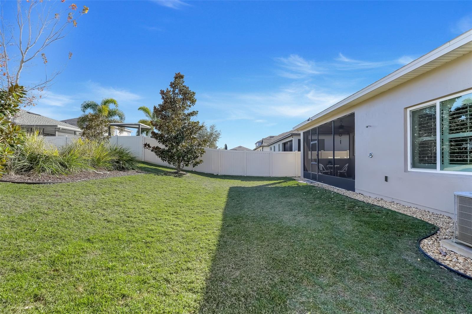 JOHNS LAKE LNDG PH 4 - Residential