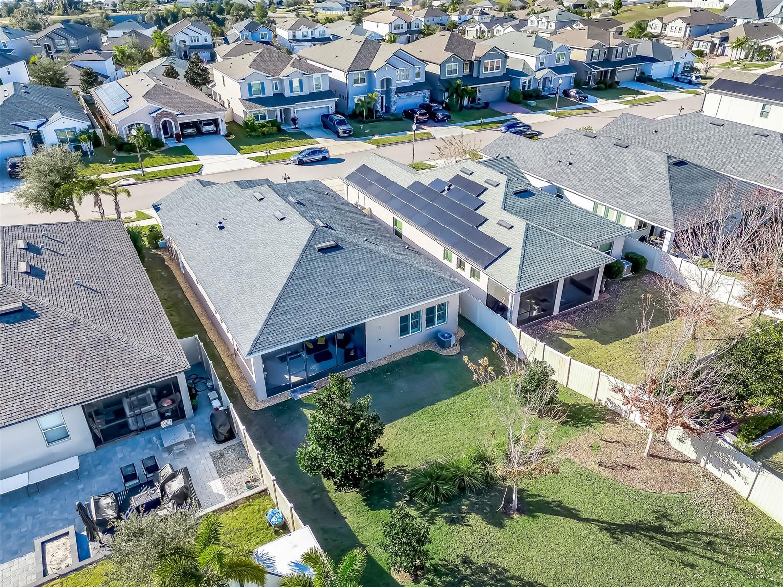 JOHNS LAKE LNDG PH 4 - Residential