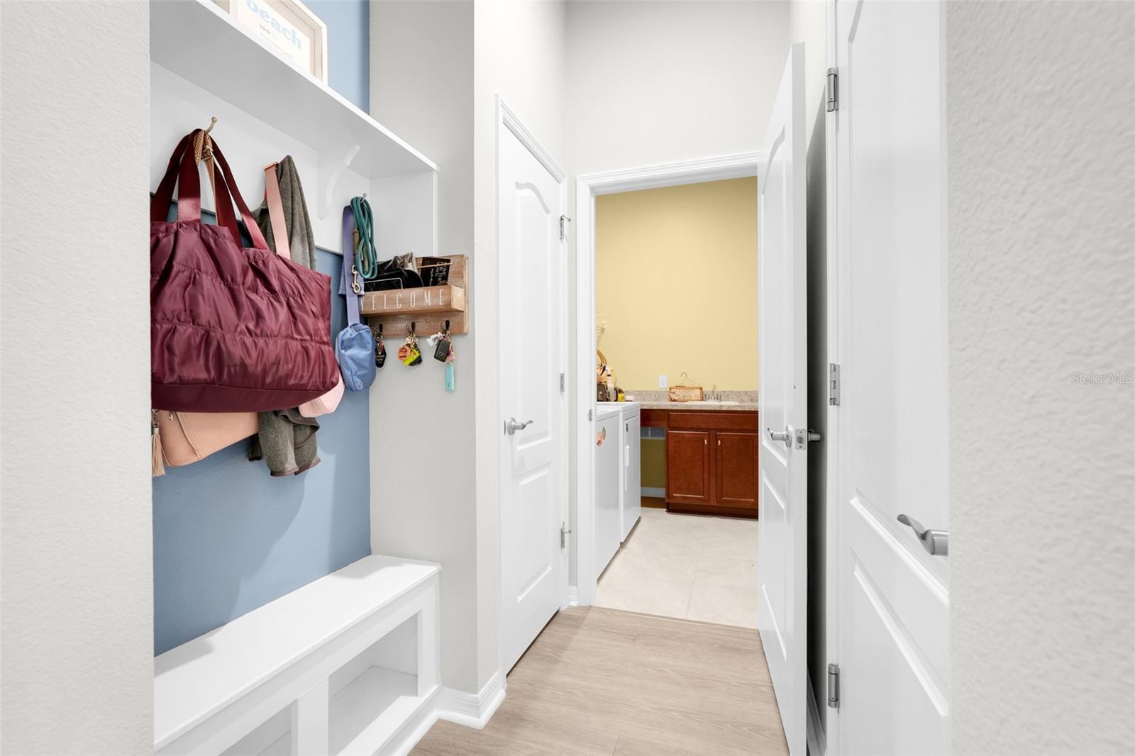 JOHNS LAKE LNDG PH 4 - Residential