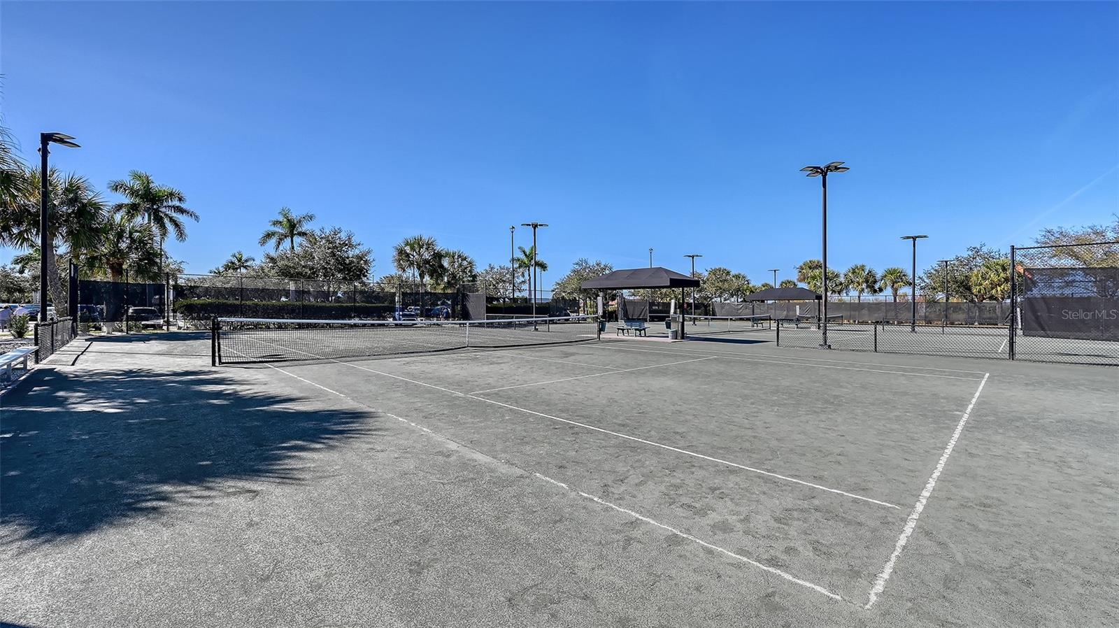 SARASOTA NATIONAL - Residential