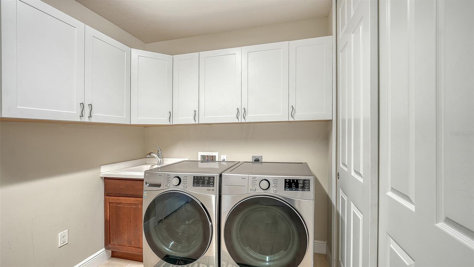 SARASOTA NATIONAL - Residential