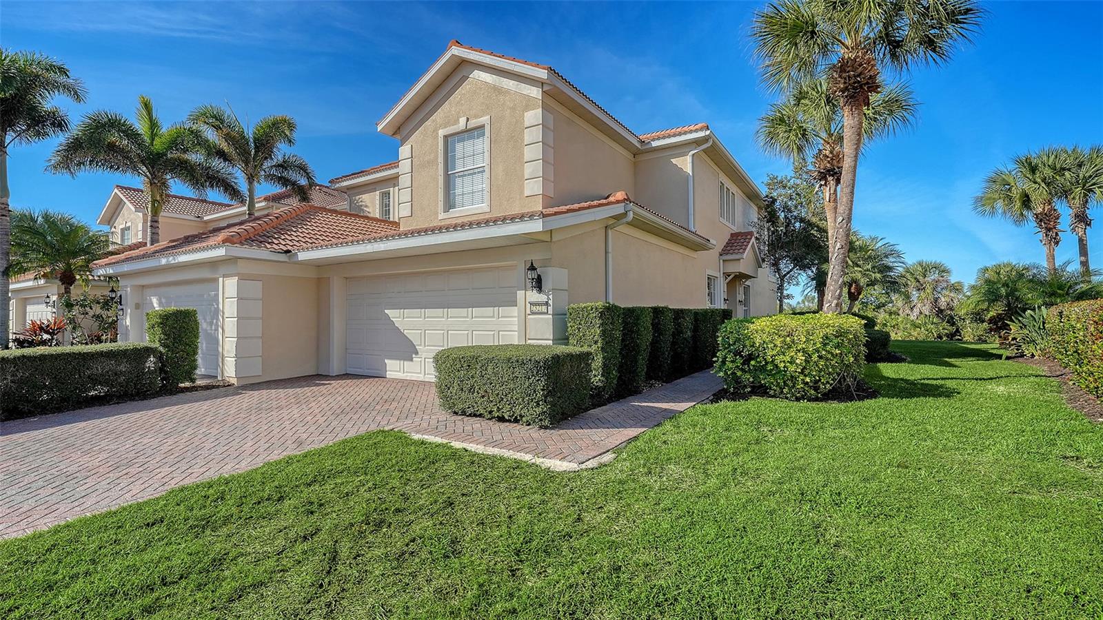 SARASOTA NATIONAL - Residential