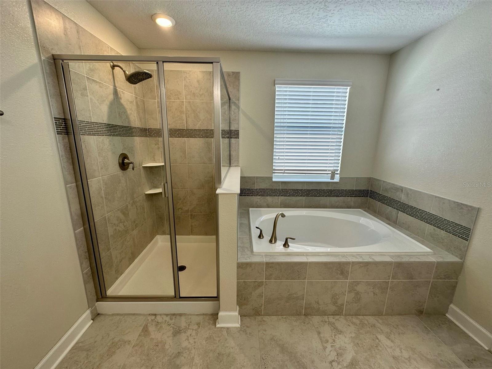 STOREY PK-PH 4 - Residential Lease