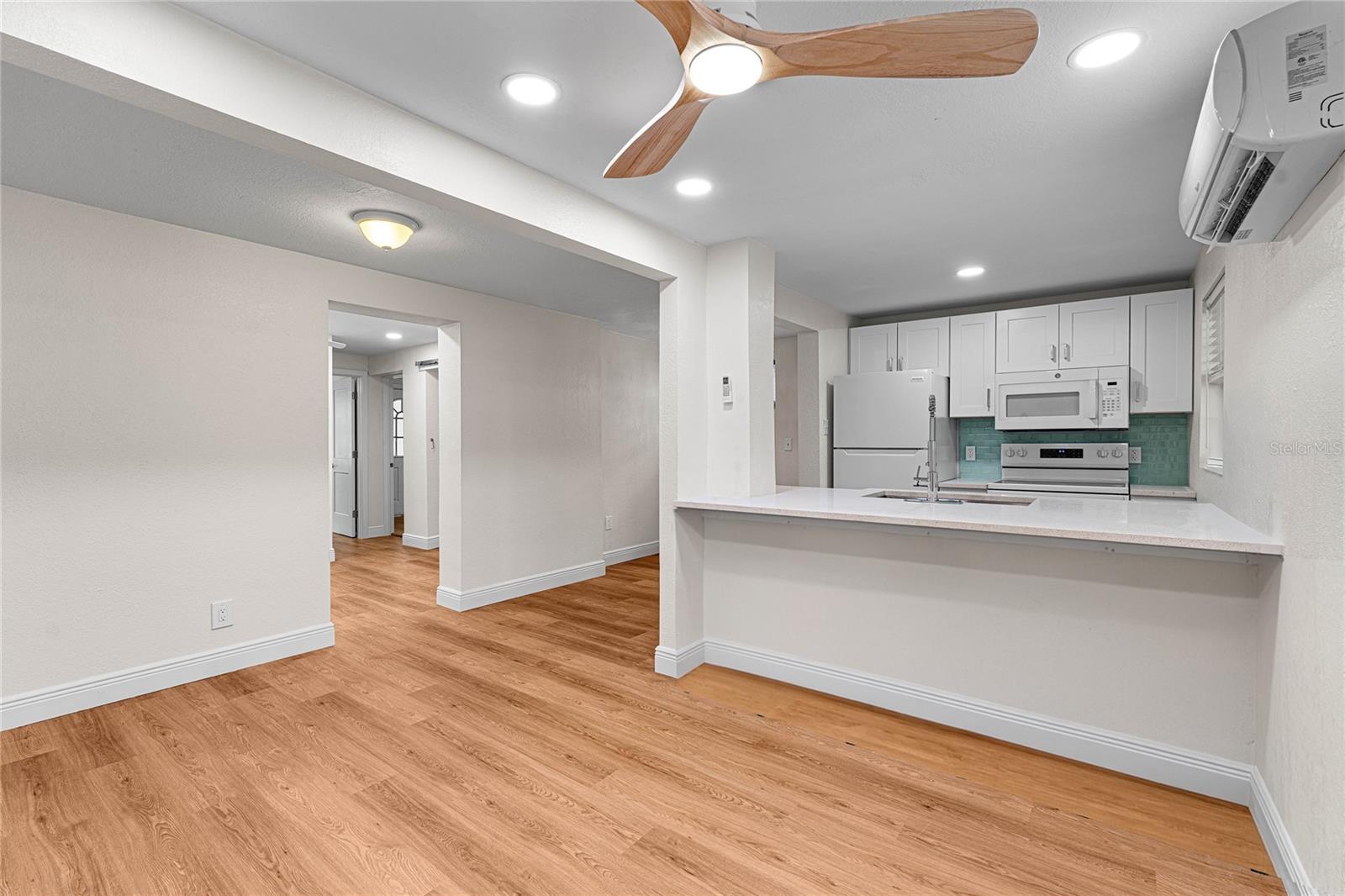 BOCA CEIGA PARK - Residential Lease
