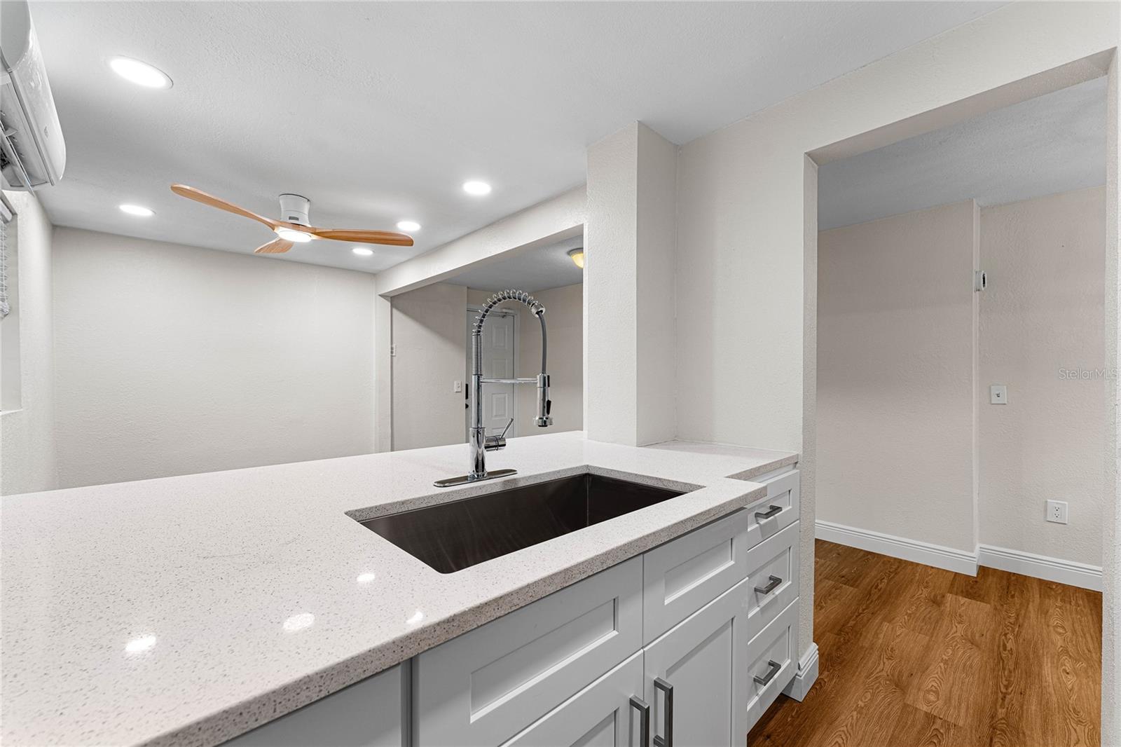 BOCA CEIGA PARK - Residential Lease