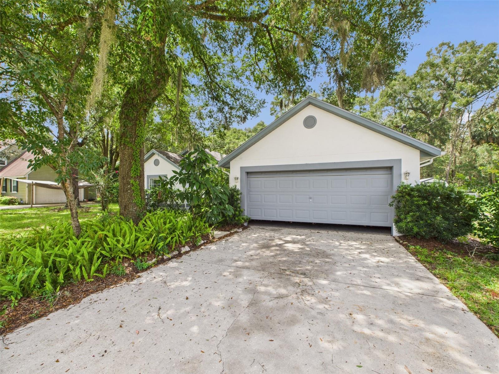 This charming 3-bedroom, 2-bath home offers over 1,600 sq. ft. of comfortable living space on a spacious 1/3-acre lot — and best of all, no HOA! Conveniently located off Baseline Road, you're just minutes from Silver Springs Park, Walmart, Lowe’s, schools, churches, the post office, and a variety of restaurants. Inside, you'll find a large family room that opens to the kitchen and cozy breakfast nook, plus an enclosed patio for extra living or entertaining space. The large backyard is the perfect place for the backyard family BBQ's and watching the kids or pets run around and play. The home has been refreshed with brand-new carpet and fresh interior and exterior paint. As a bonus, the seller is offering $3,500 credit toward new appliances — giving you the perfect opportunity to customize your dream kitchen. With just a few more updates, this home can truly shine. Don’t miss out — schedule your private showing today!