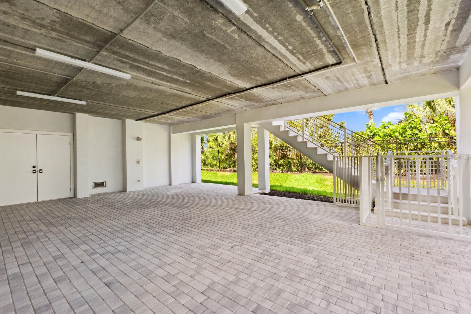 HILL TIDE ESTATES - Residential