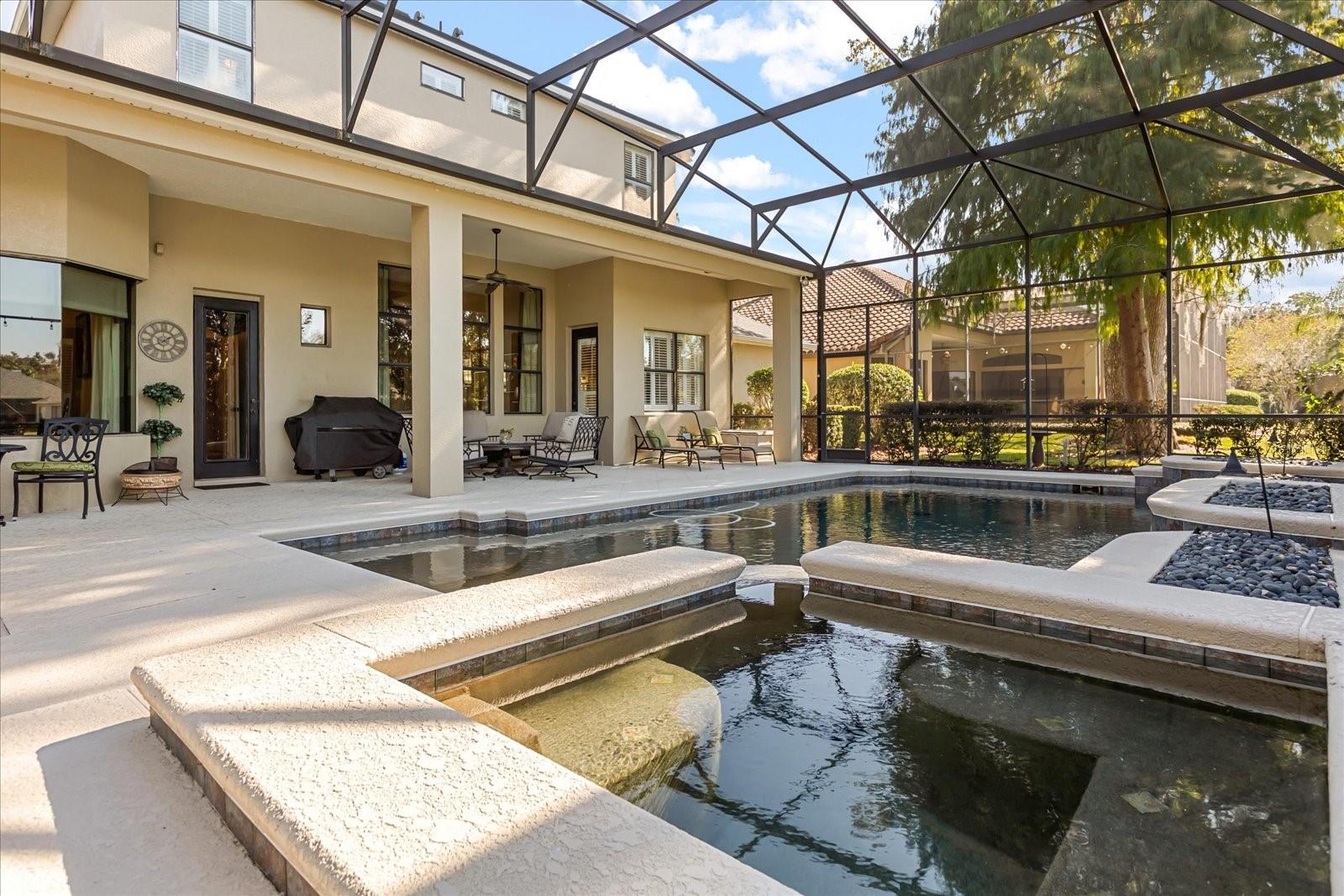 ELLINGTON ESTATES - Residential