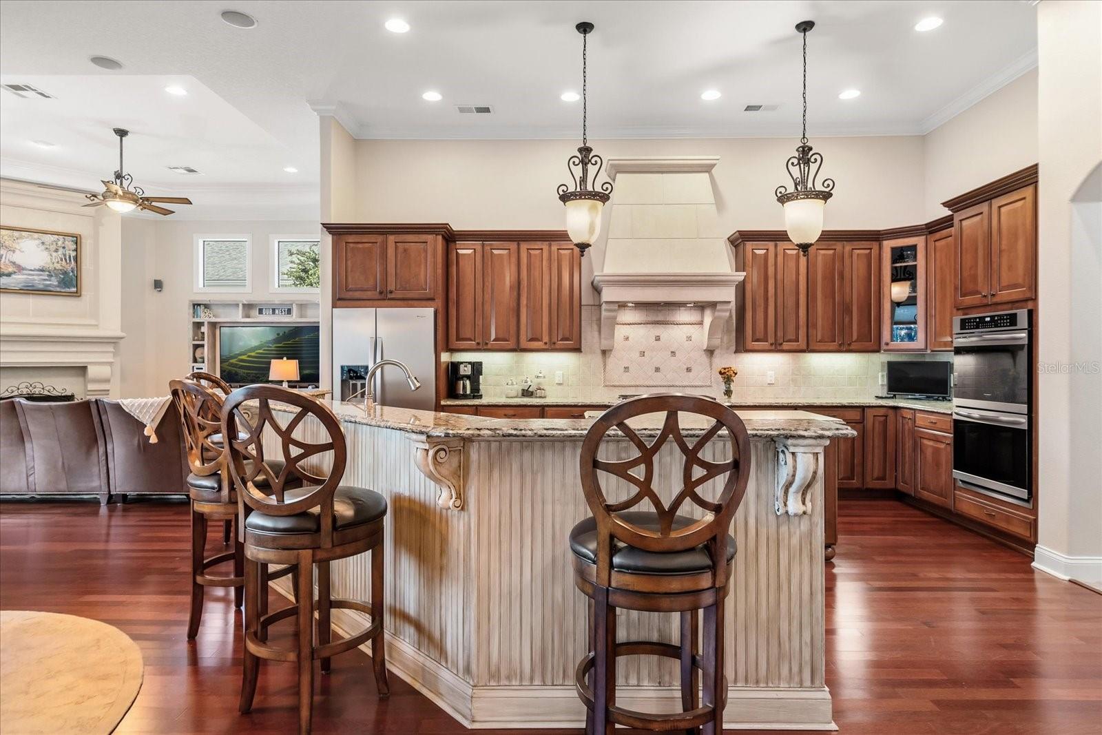 ELLINGTON ESTATES - Residential