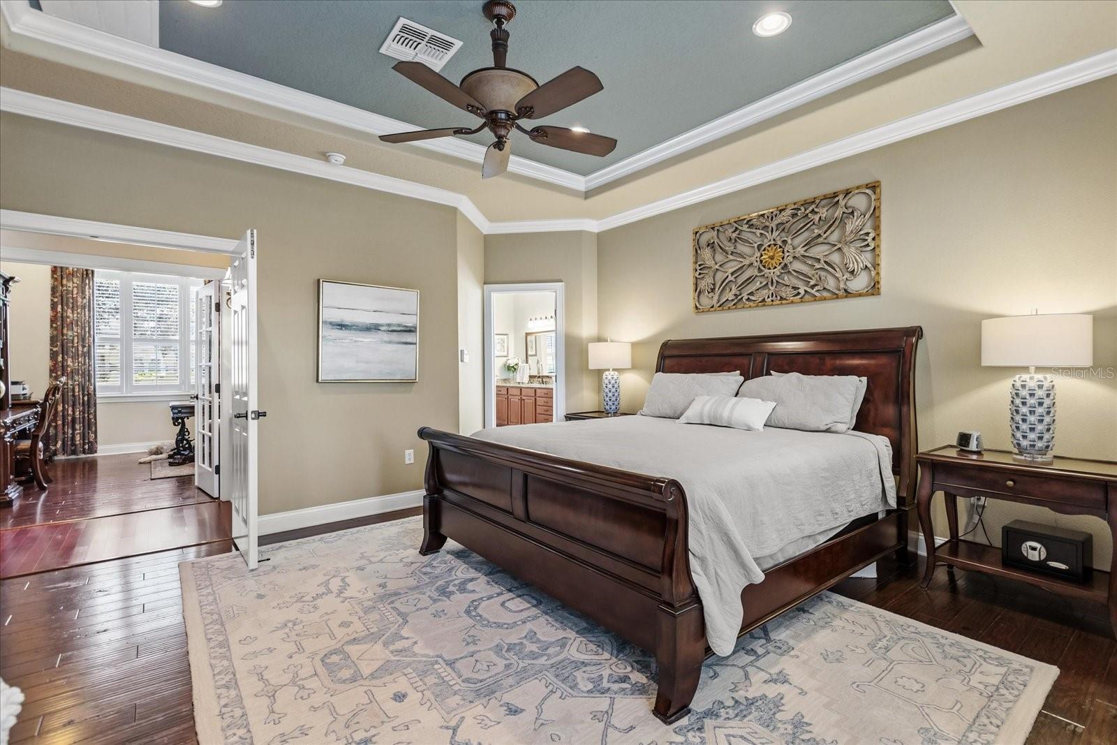 ELLINGTON ESTATES - Residential