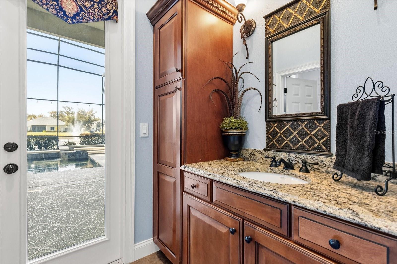 ELLINGTON ESTATES - Residential