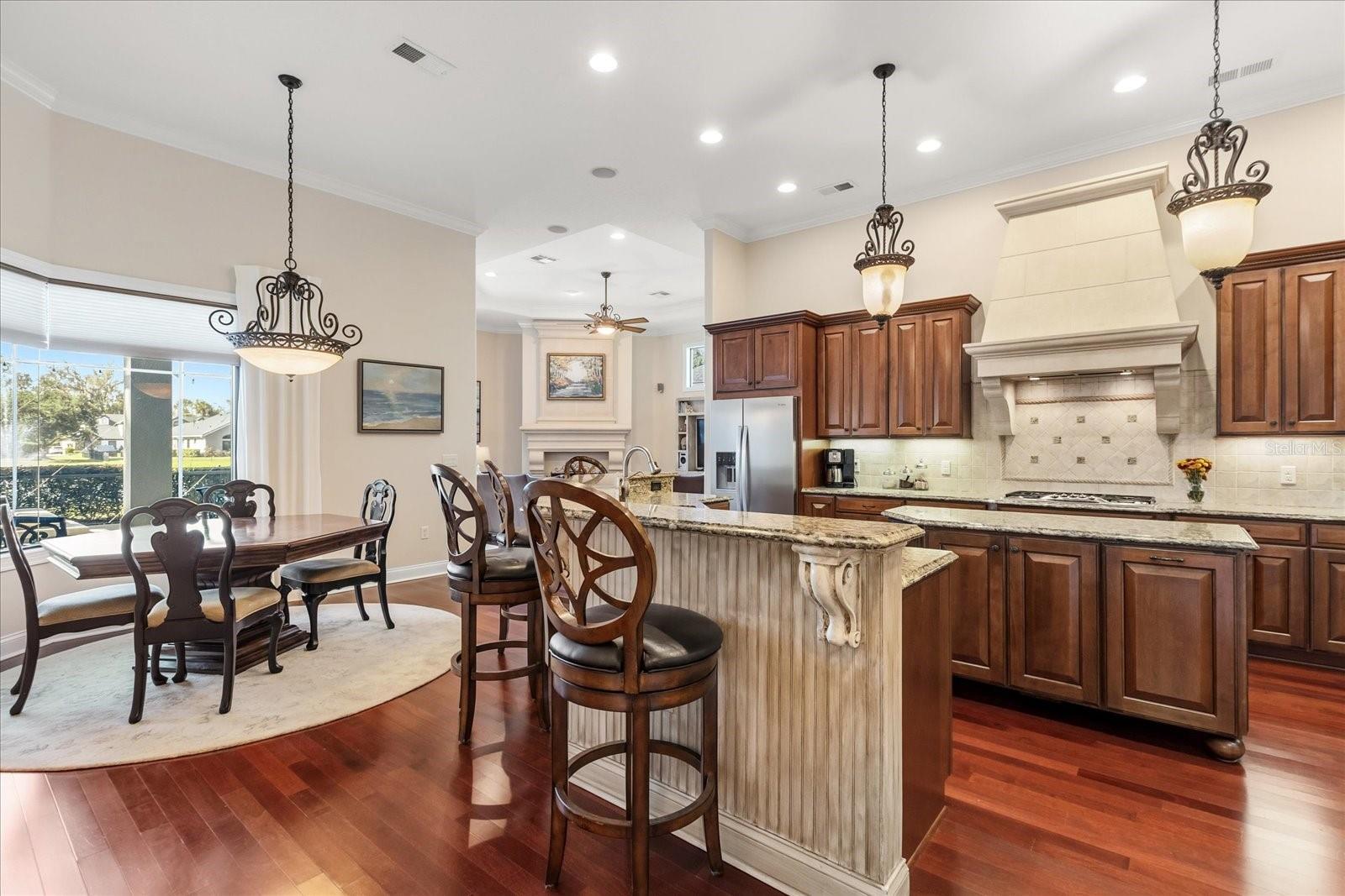 ELLINGTON ESTATES - Residential