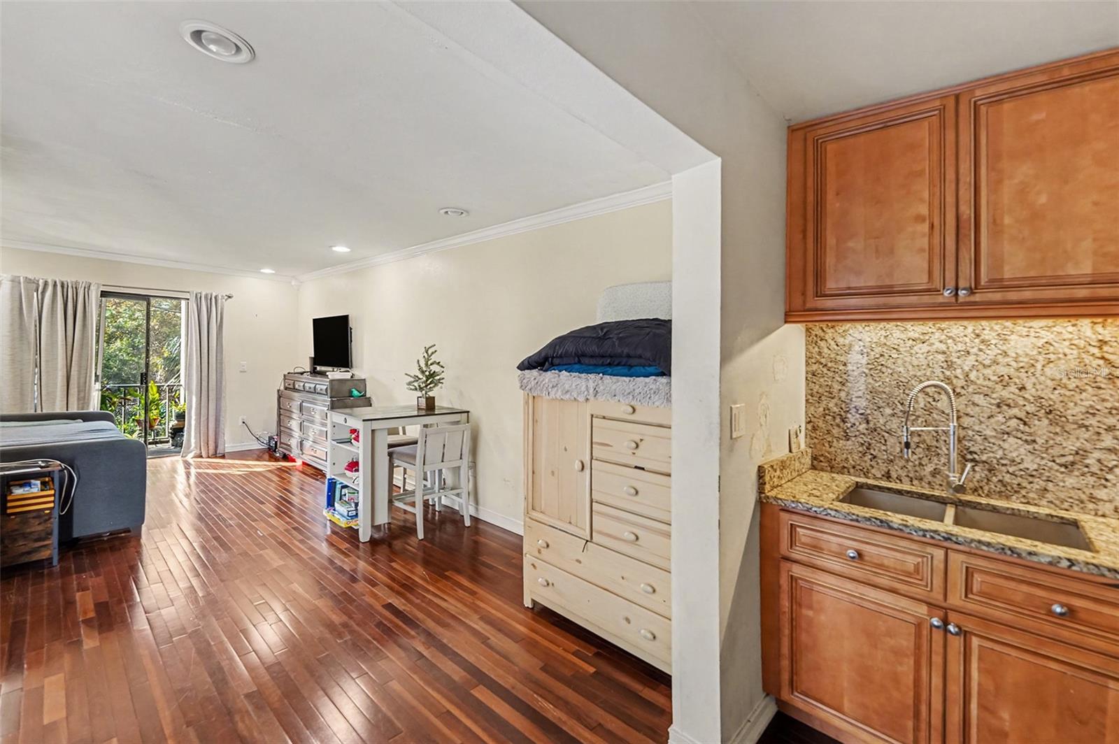 COACHMAN CREEK CONDOMINIUM ASSOCIATION - Residential