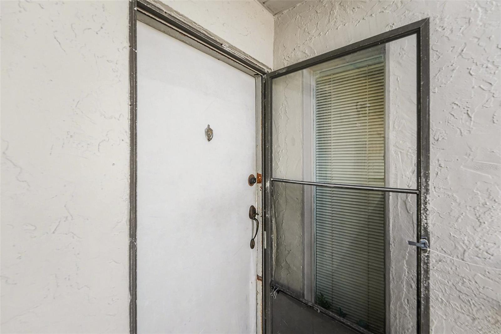 2625 STATE ROAD 590 824