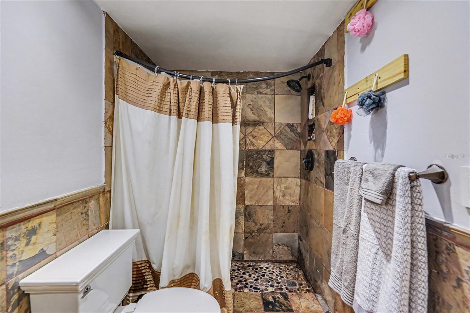 COACHMAN CREEK CONDOMINIUM ASSOCIATION - Residential