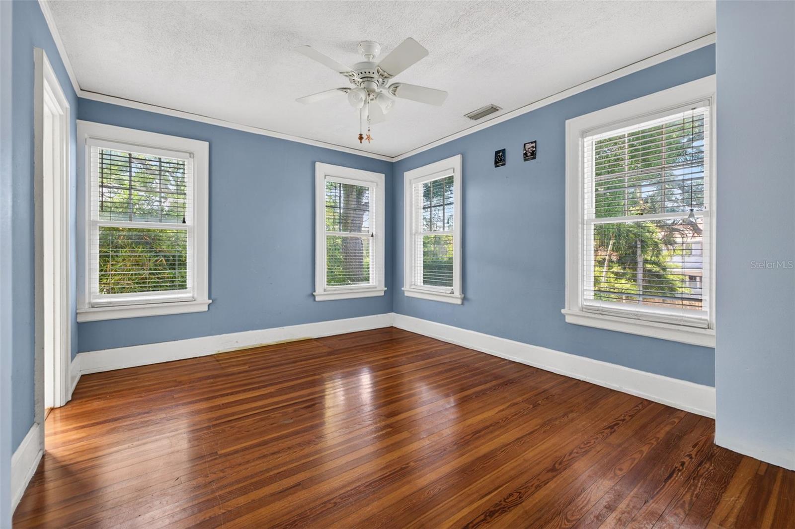 SNELL & HAMLETTS NORTH SHORE ADD - Land