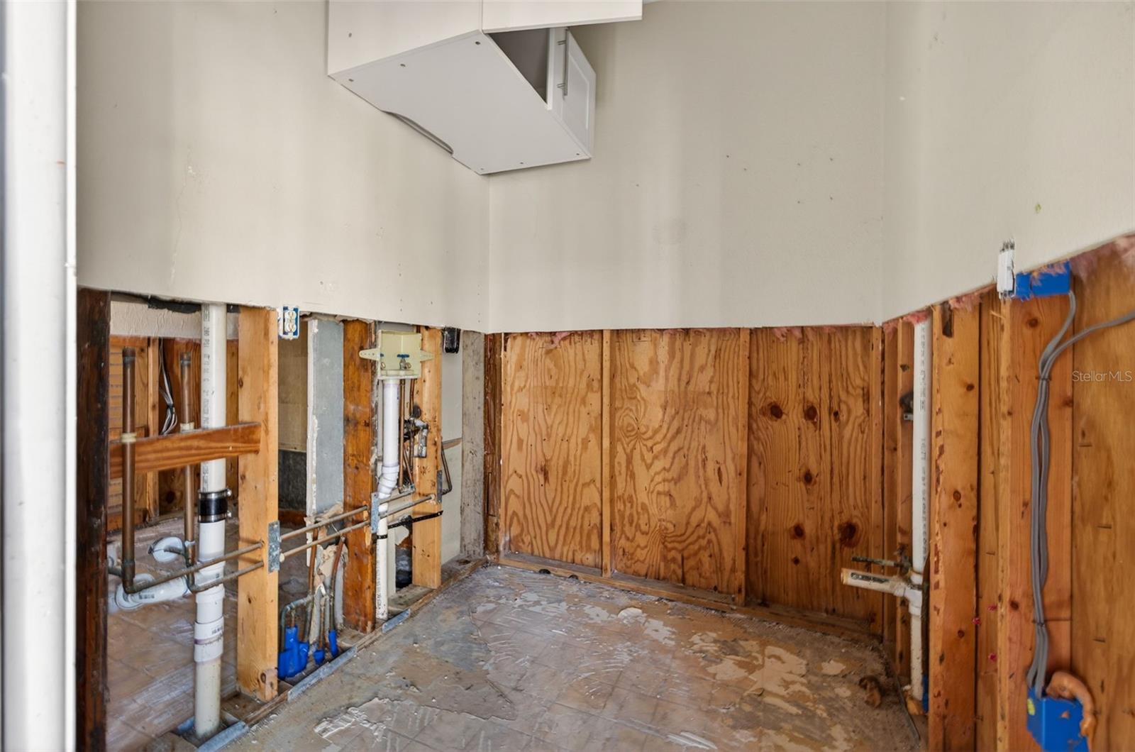 SNELL & HAMLETTS NORTH SHORE ADD - Land