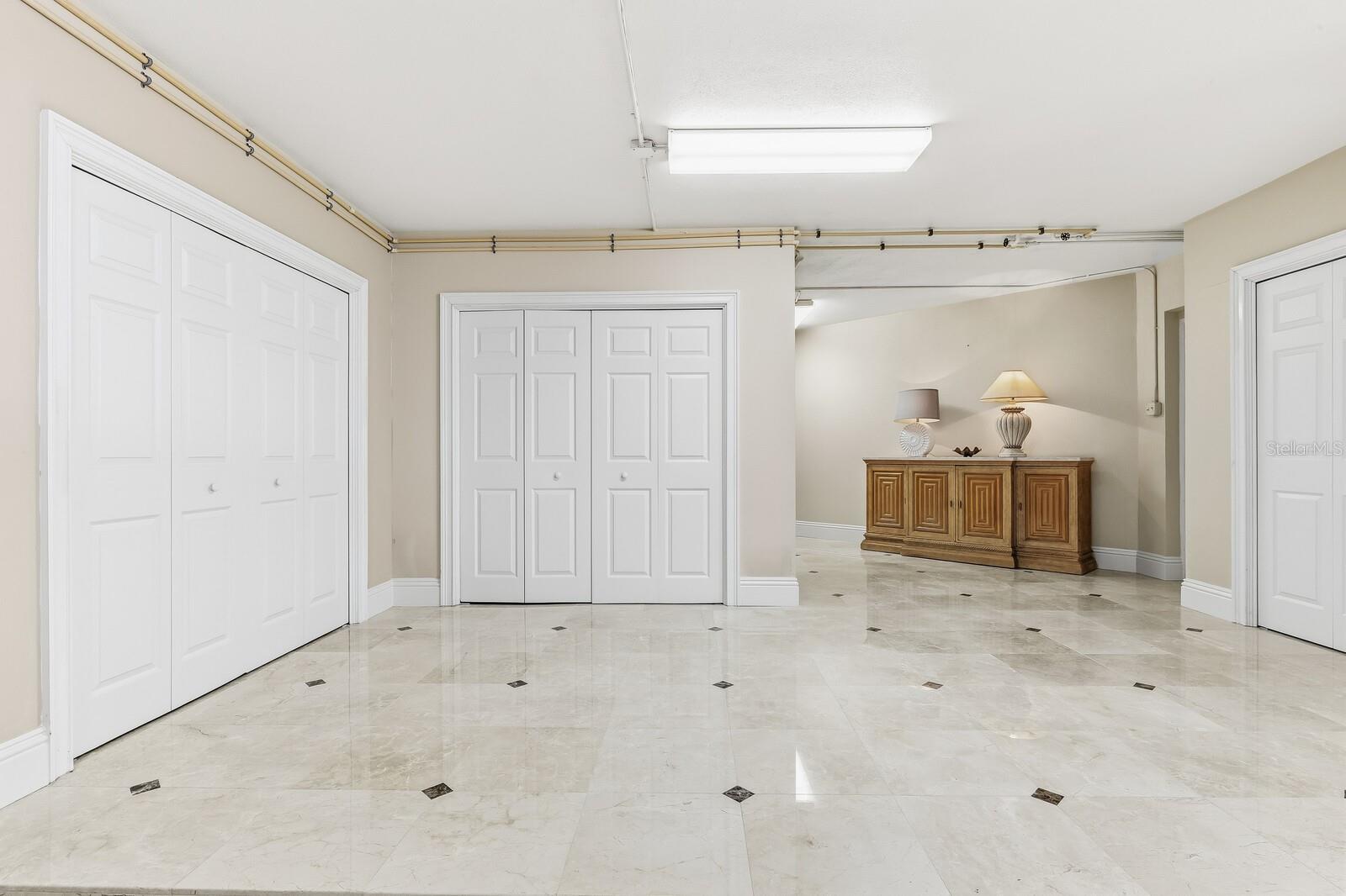 CAPE HAZE - Residential