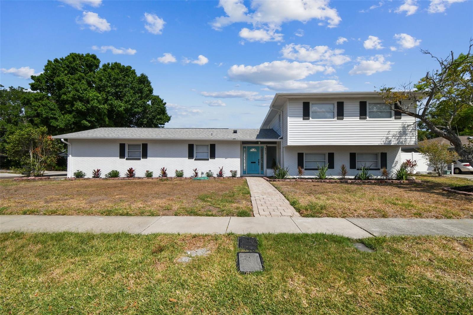 8413 LOPEZ DRIVE