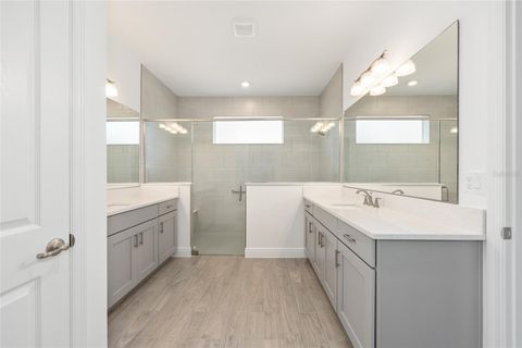 Tiny photo for 10044 SW 106th Circle, Ocala, FL 34481 (MLS # OM718235)