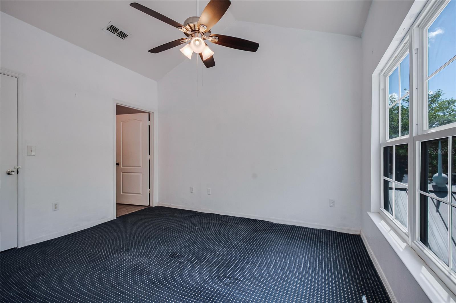 RUNAWAY BEACH CLUB CONDO - Residential