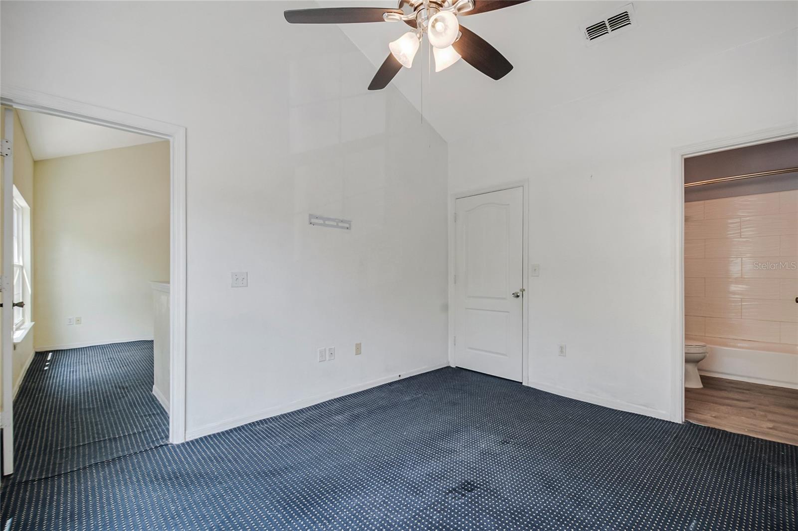 RUNAWAY BEACH CLUB CONDO - Residential
