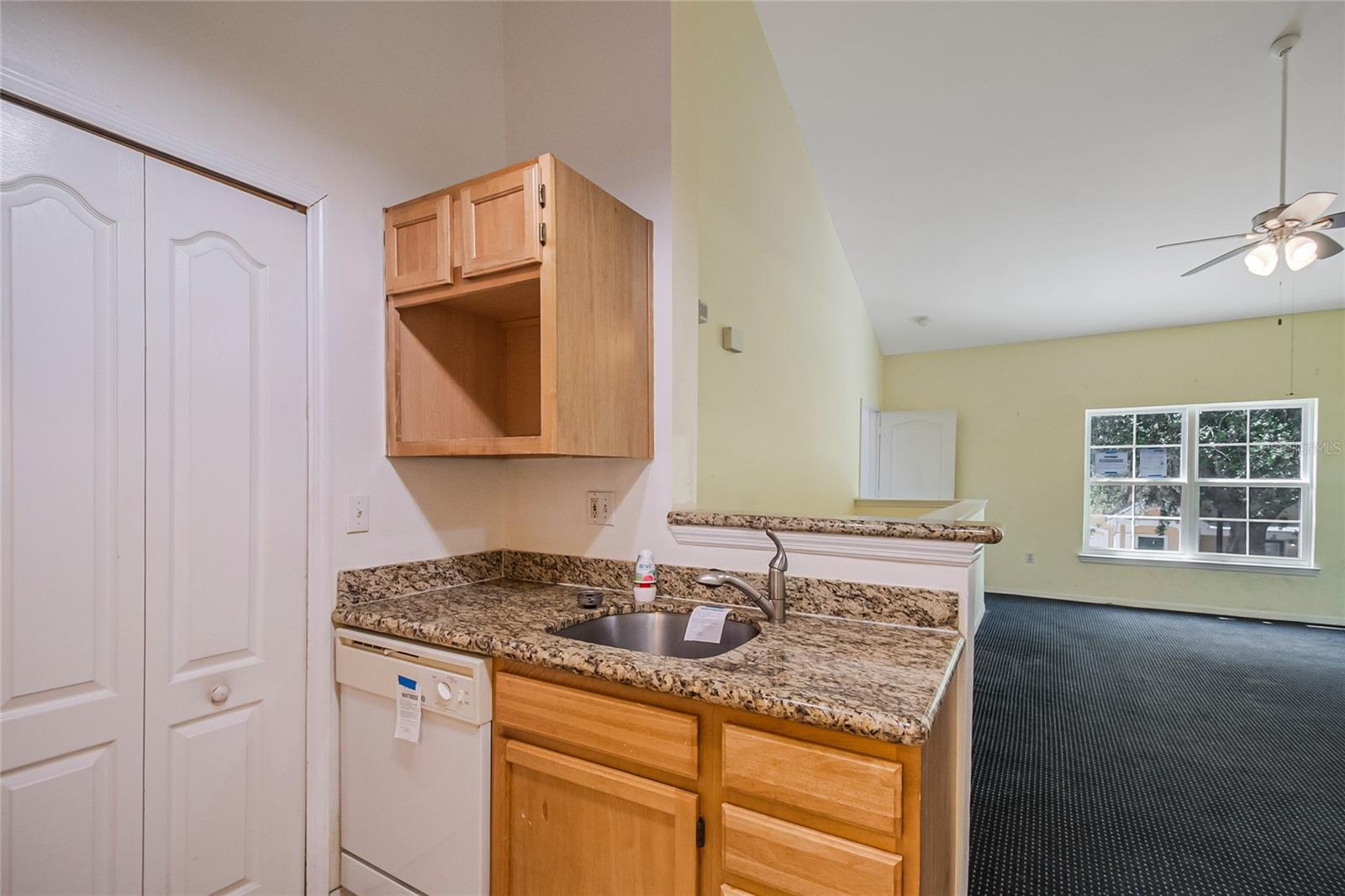 RUNAWAY BEACH CLUB CONDO - Residential