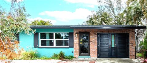 Photo of 506 8th Ave SW, Largo, FL 33770 (MLS # W7872975) Photo of 506 8th Ave SW, Largo, FL 33770 (MLS # W7872975)