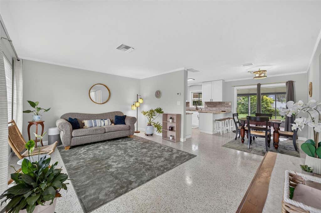 Photo of 619 Marshall Street, Altamonte Springs, FL 32701 (MLS # O6422332)