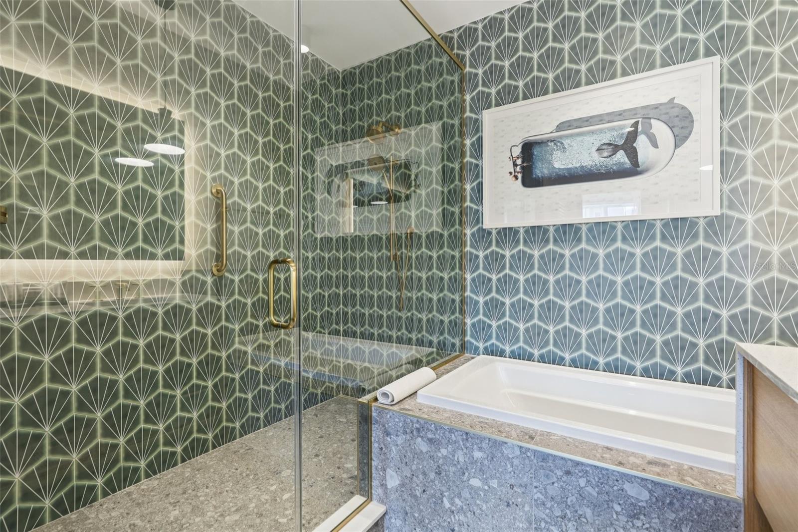 SUNSET WALK HOTEL CONDO PH 1 - Residential