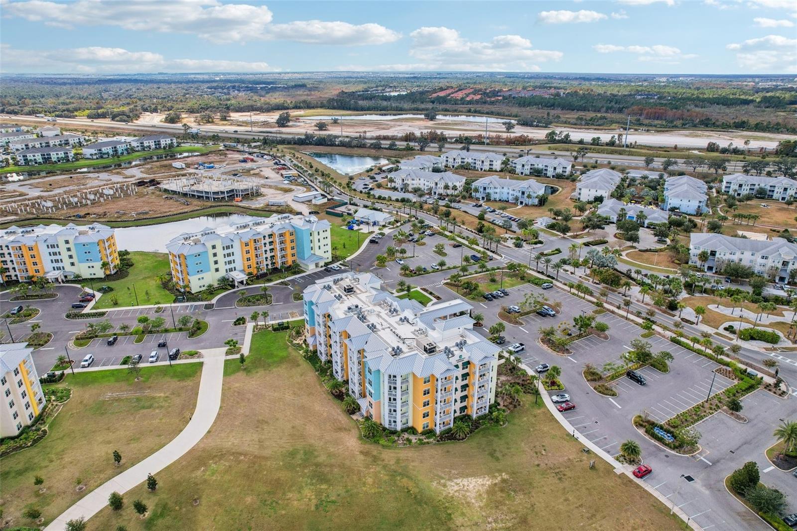 SUNSET WALK HOTEL CONDO PH 1 - Residential