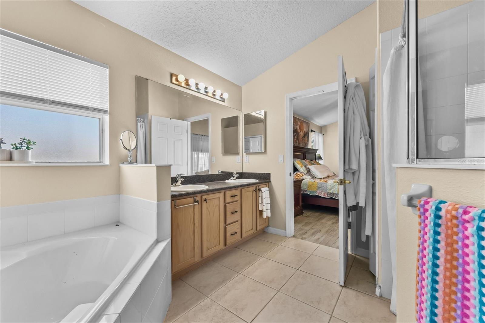 ORANGE TREE PH 06 - Residential