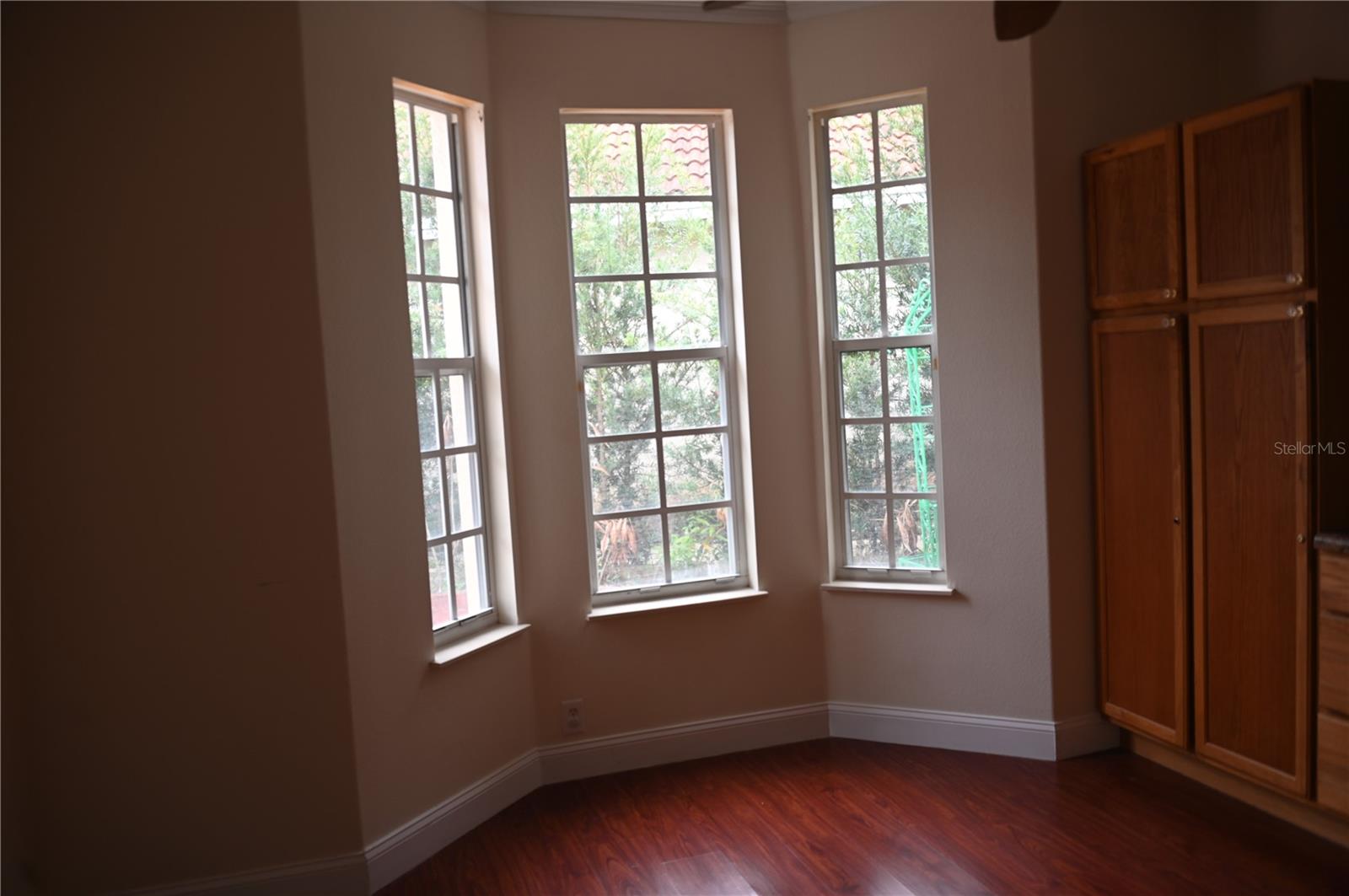 HERITAGE BAY DRIVE PHILLIPS FLR - Residential