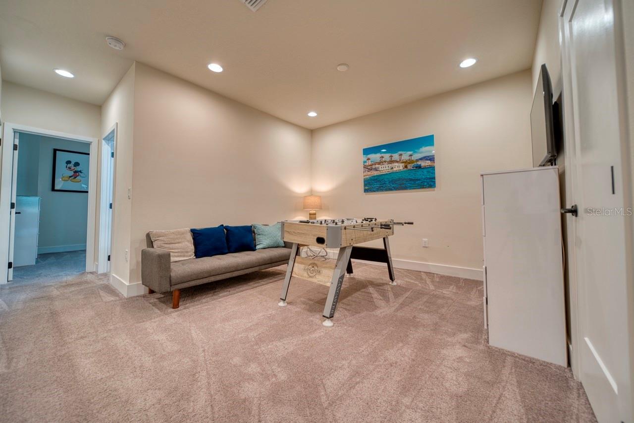 HIDDEN FOREST AT SILVER CREEK - Residential