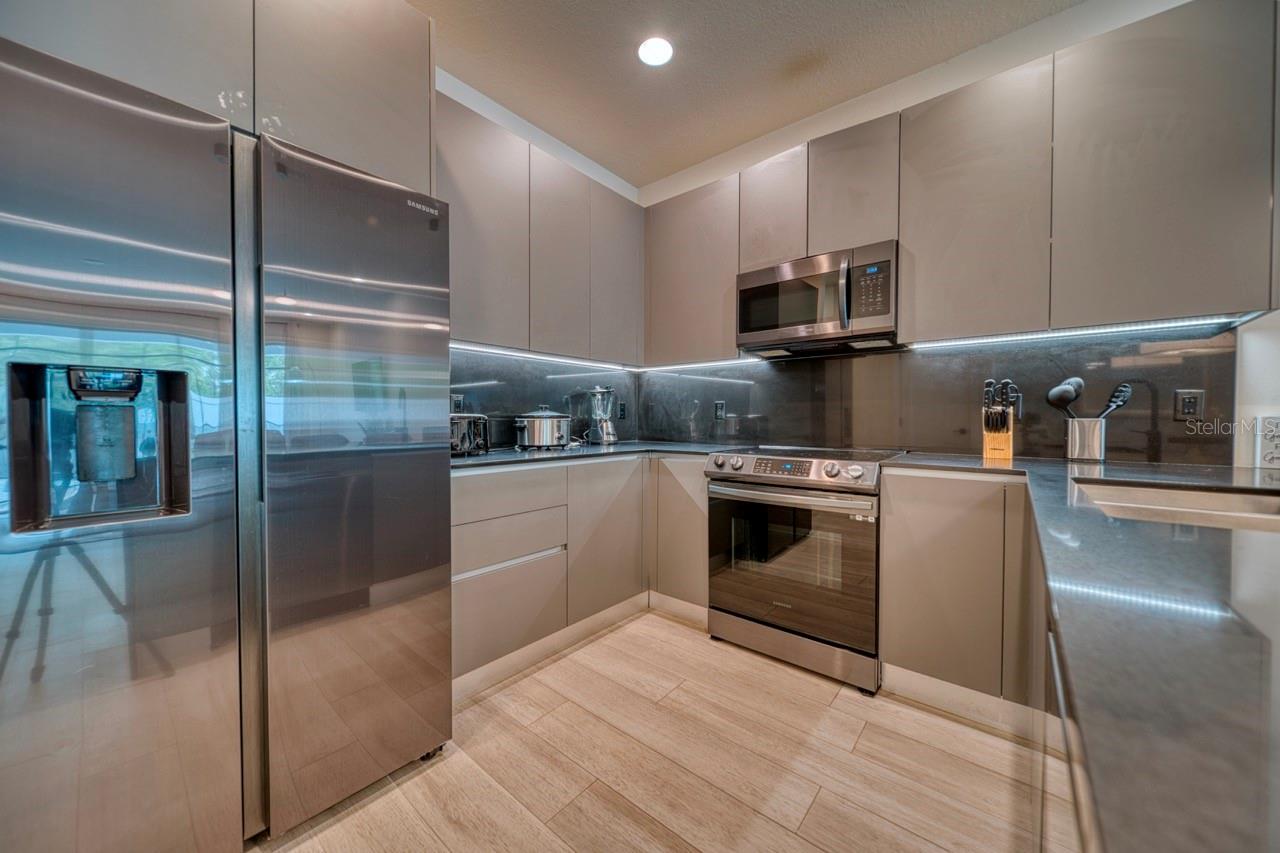 HIDDEN FOREST AT SILVER CREEK - Residential