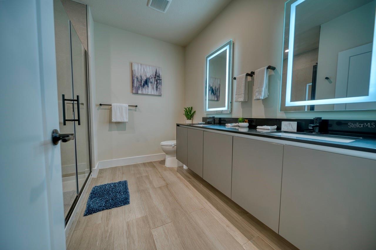 HIDDEN FOREST AT SILVER CREEK - Residential