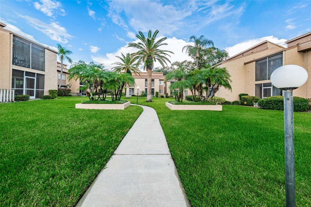 Photo of 1575 Greenlea Drive #4, Clearwater, FL 33755 (MLS # TB8562687)