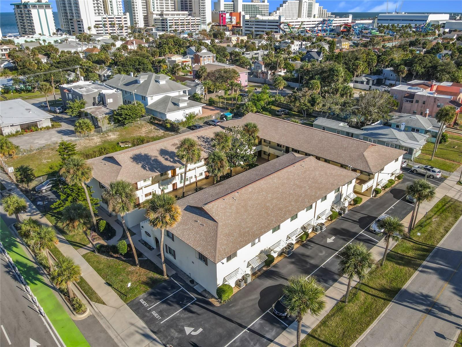 SUMMER WINDS CONDO - Residential