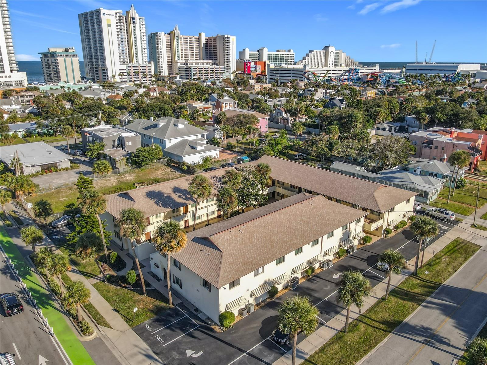 SUMMER WINDS CONDO - Residential