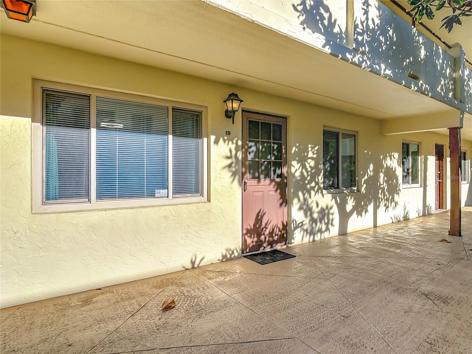 SUMMER WINDS CONDO - Residential