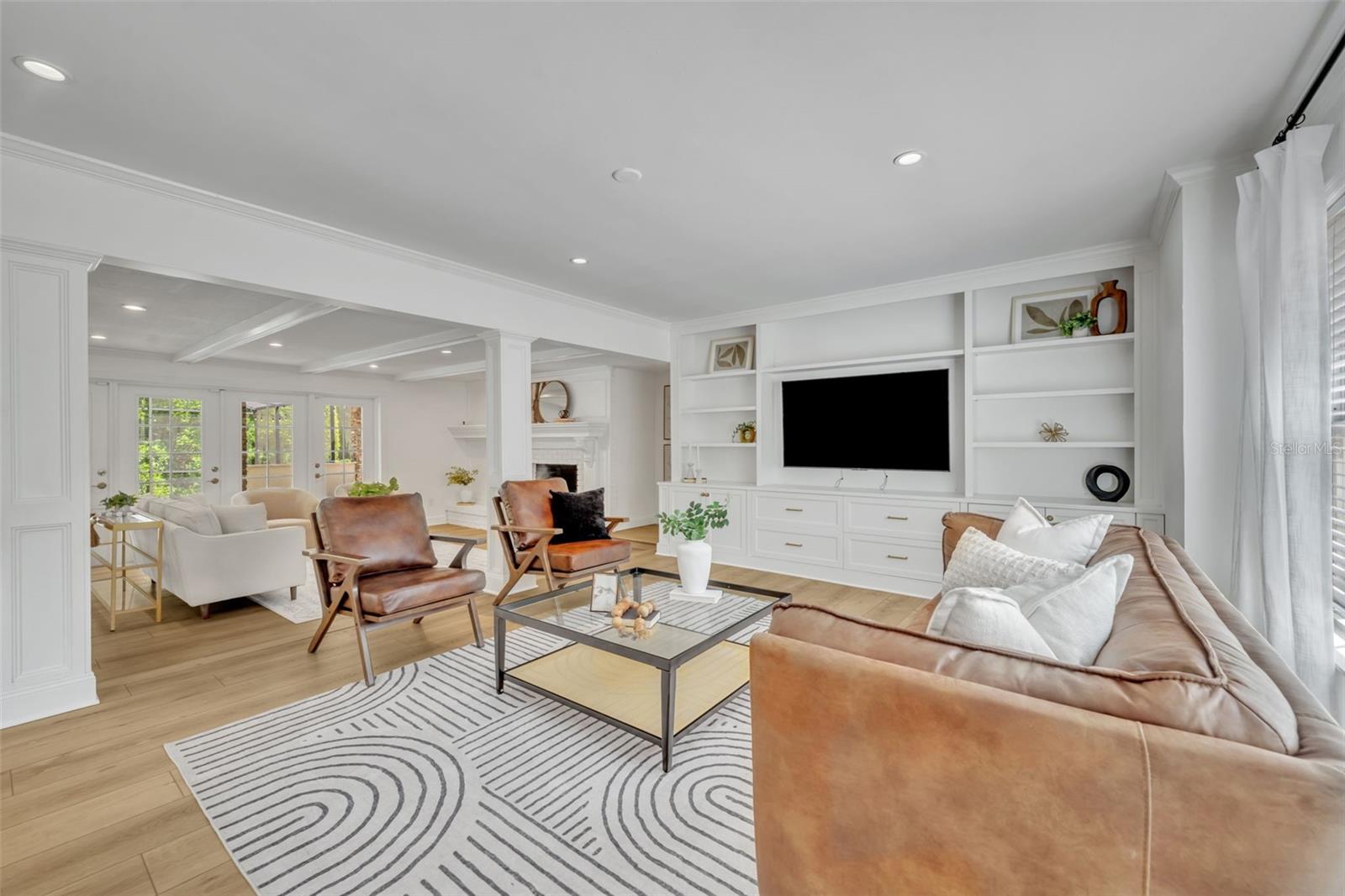 301 SWEETWATER CLUB BOULEVARD