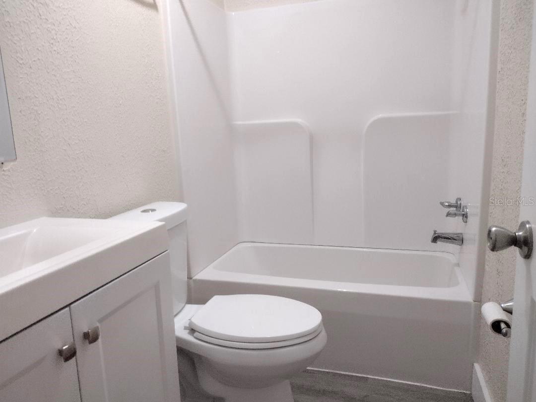 ST JOHNS PARK - Residential