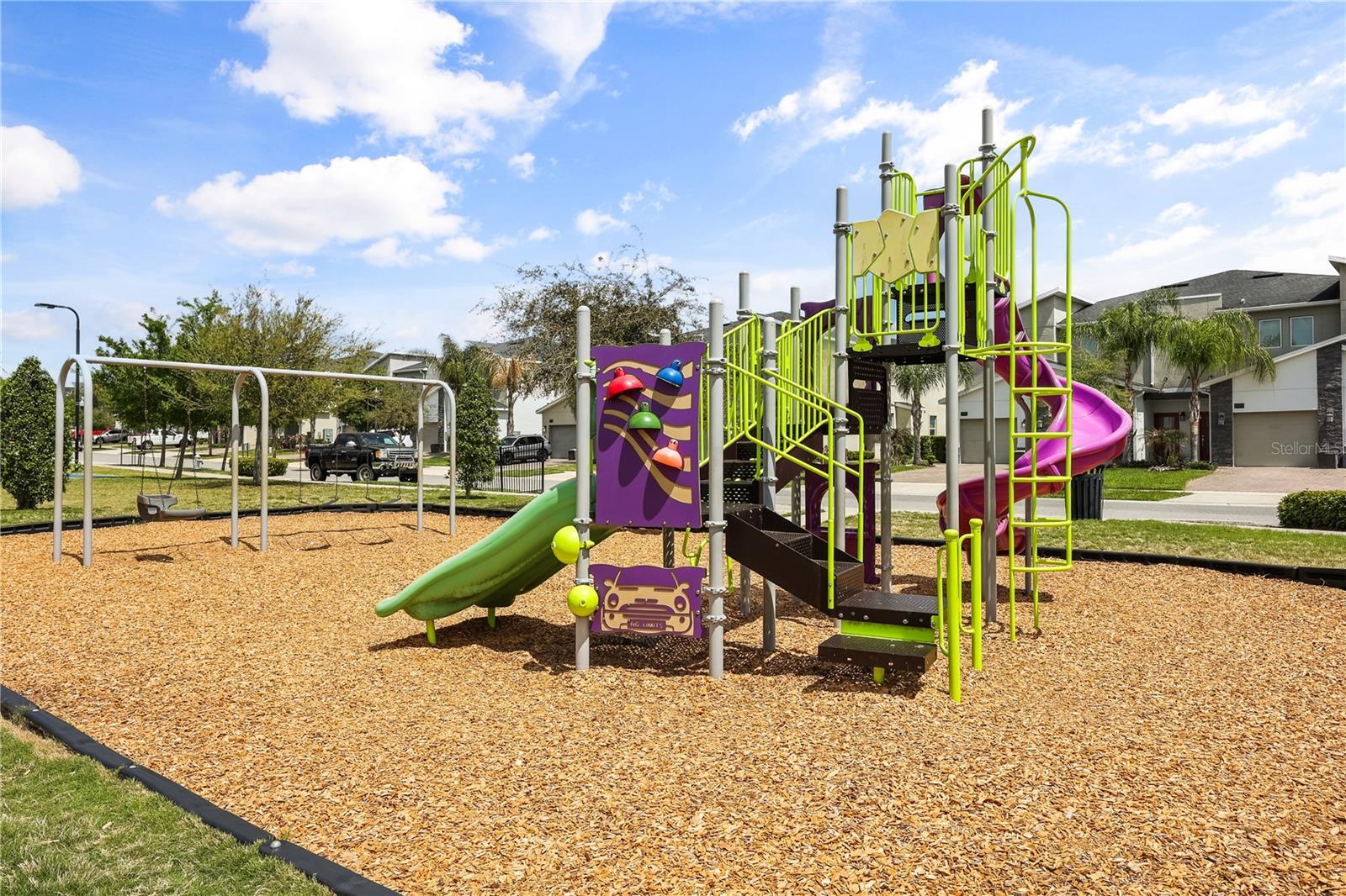 917 OCEAN COURSE AVENUE