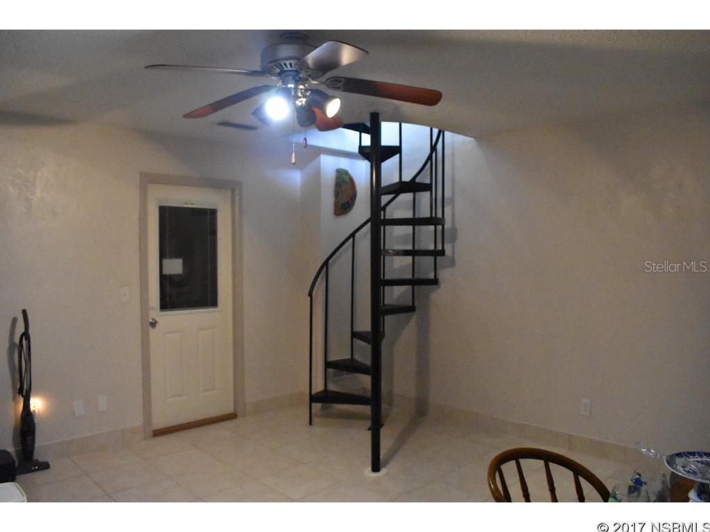 Lighthouse Shores Twnhms Condo - Residential