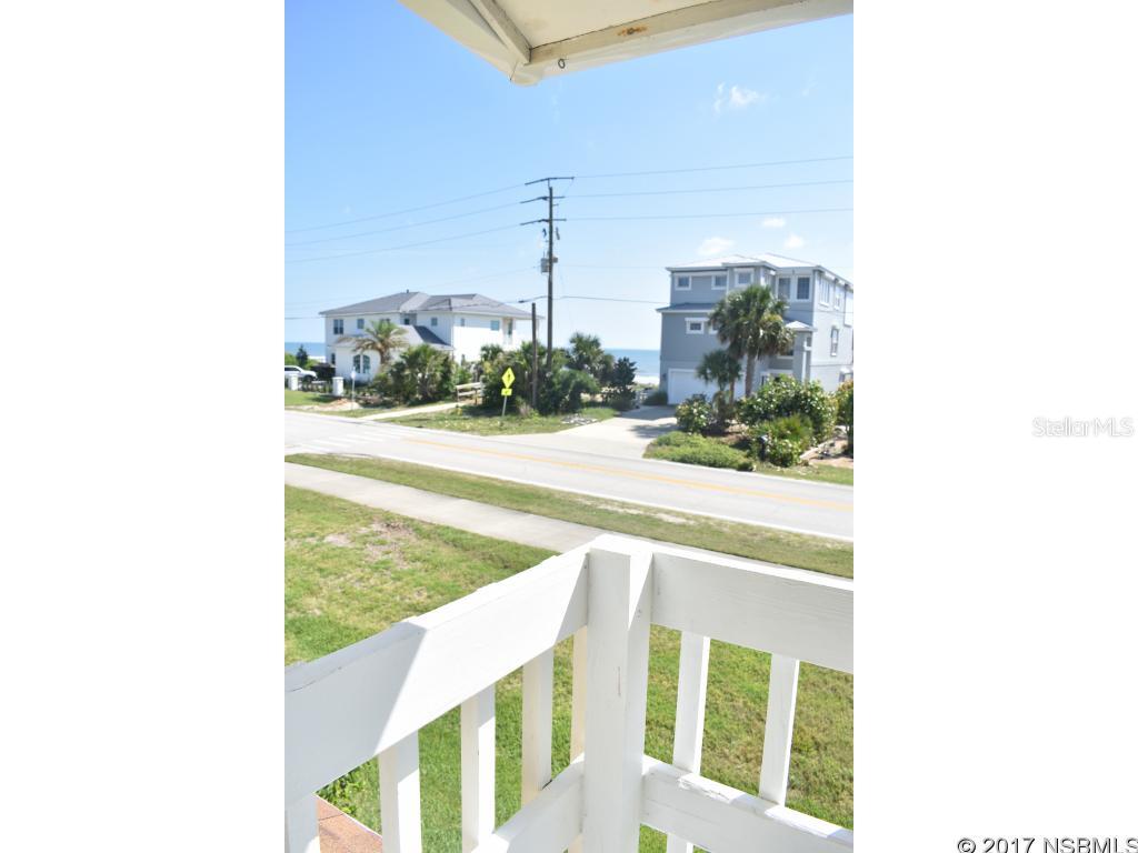 Lighthouse Shores Twnhms Condo - Residential