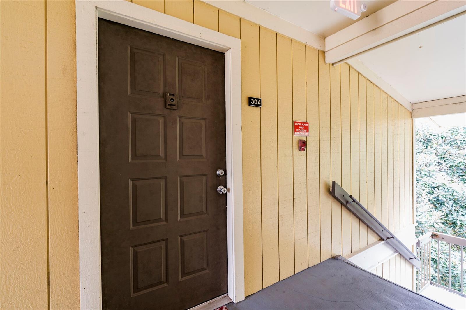 STONE CREEK POINTE A CONDOMINI - Residential