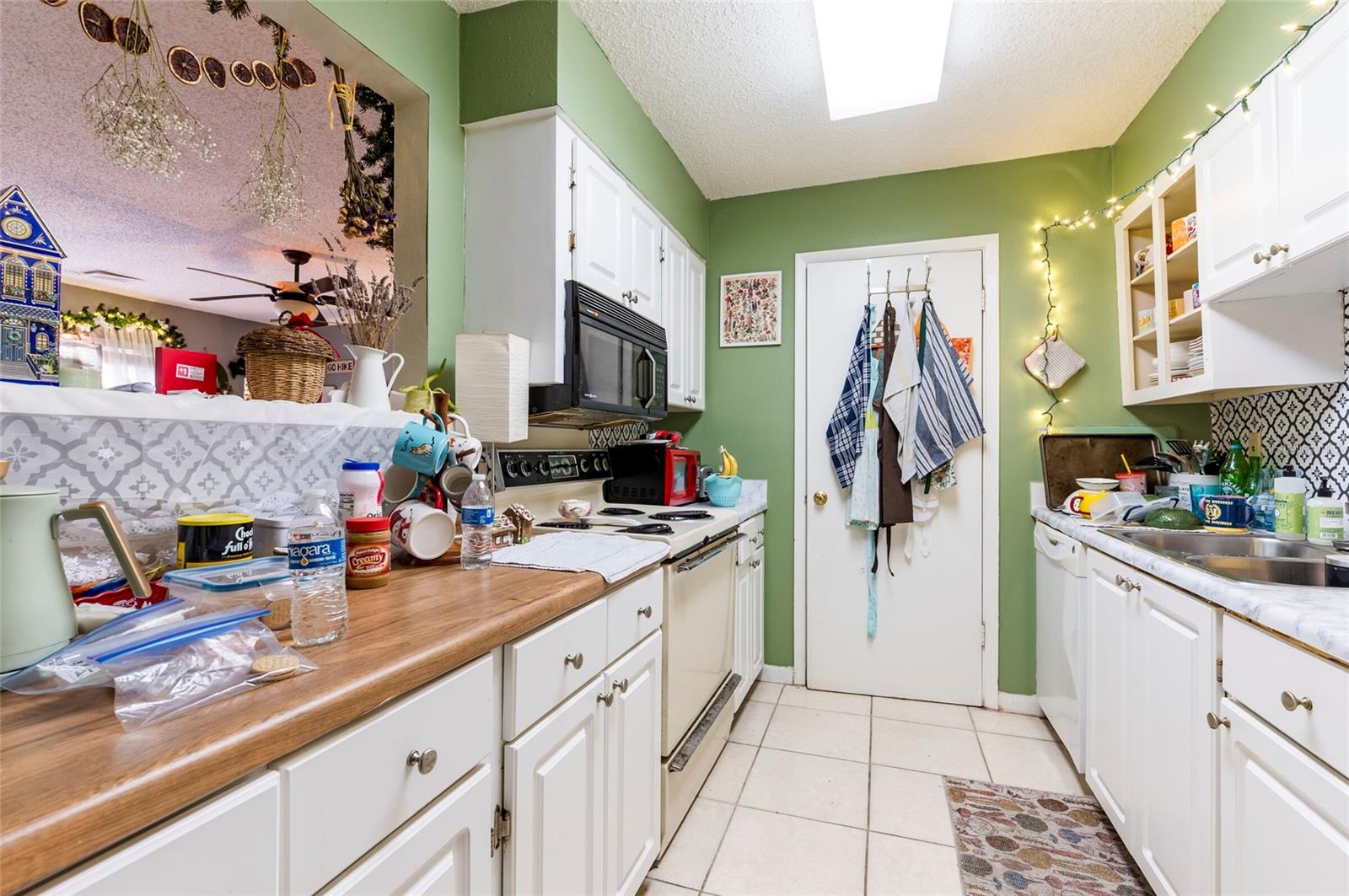 STONE CREEK POINTE A CONDOMINI - Residential