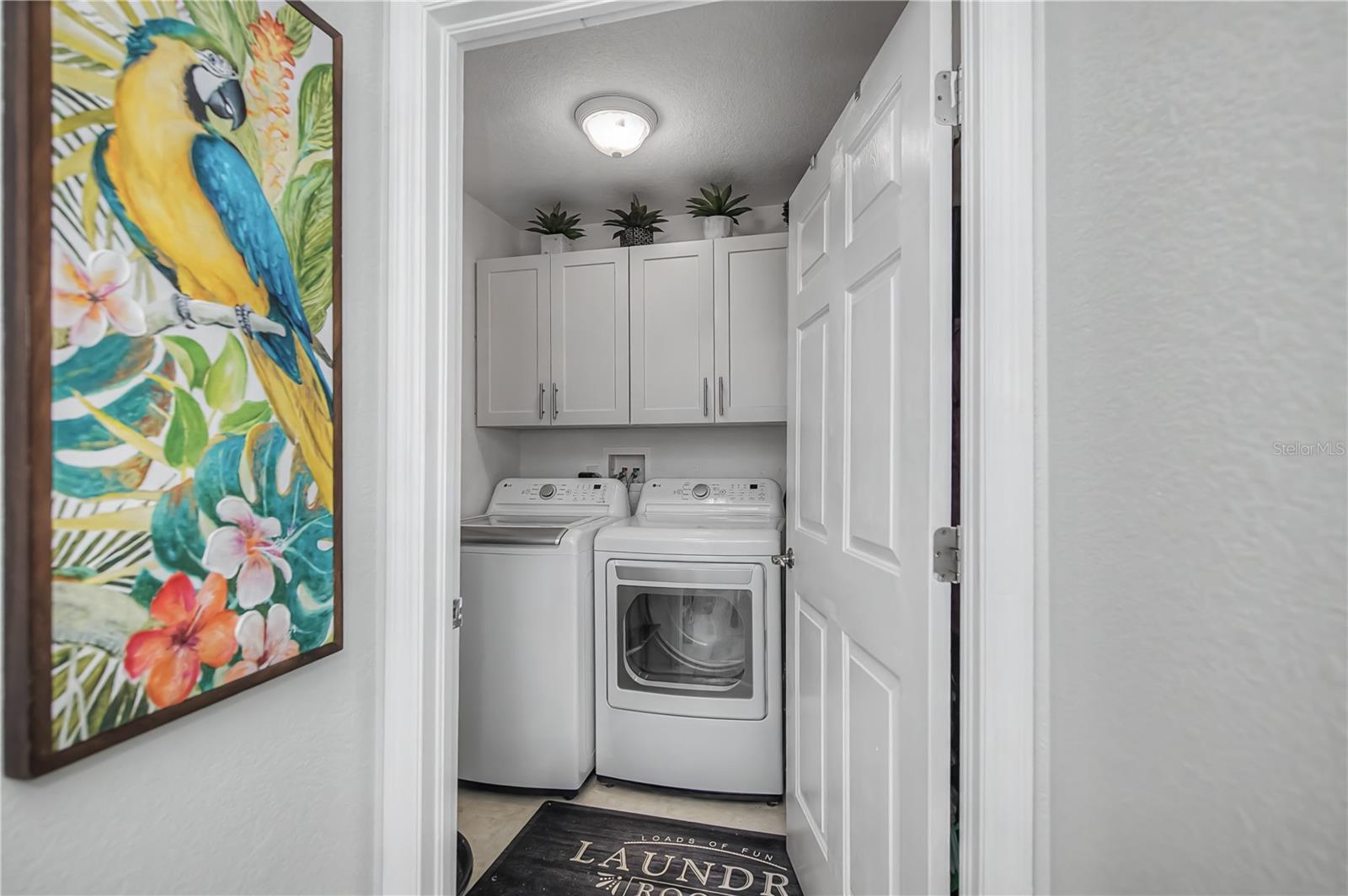 HERITAGE OAK PARK WATERS EDGE - Residential