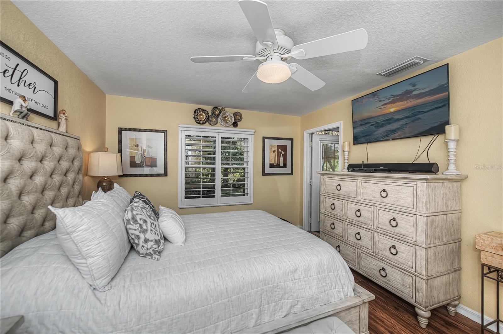 HERITAGE OAK PARK WATERS EDGE - Residential